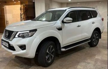 اجاره نیسان ترا